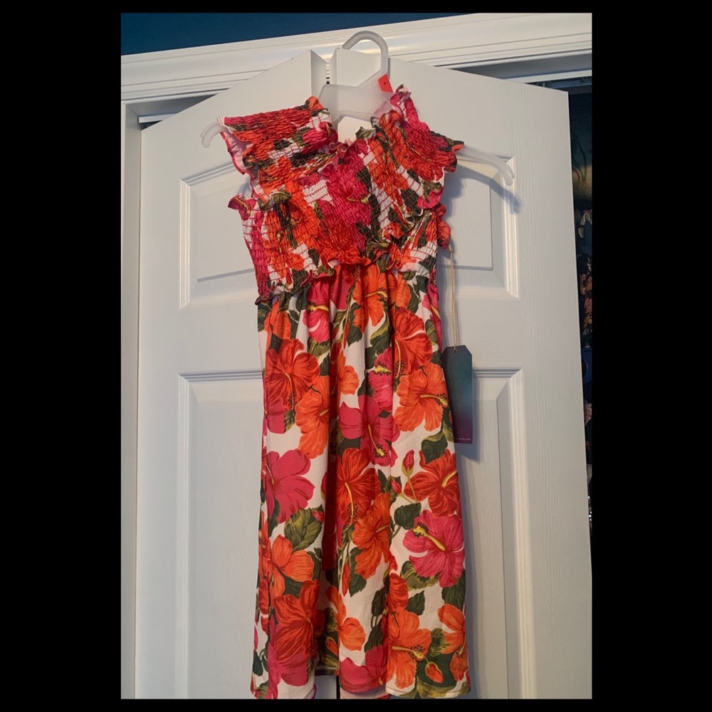 Show me your mumu Hawaiian/tropical floral dress